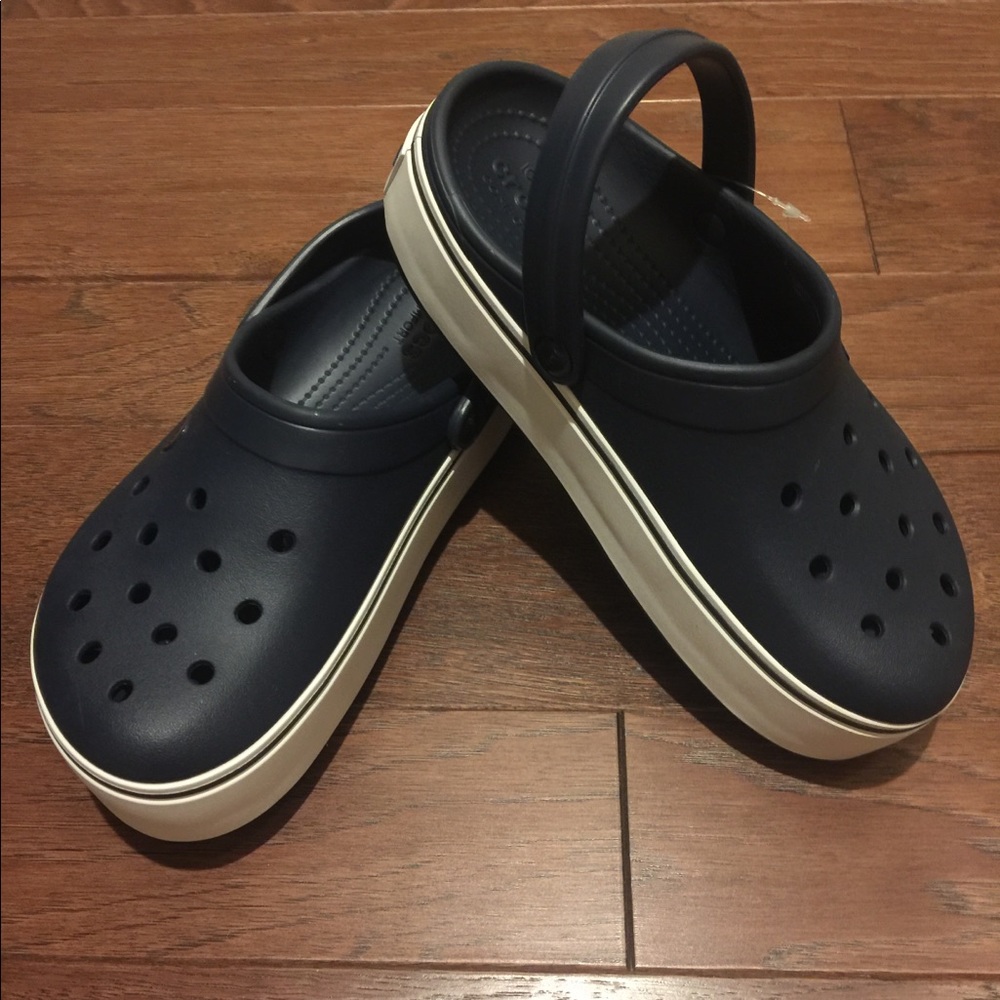 Crocs-NWT